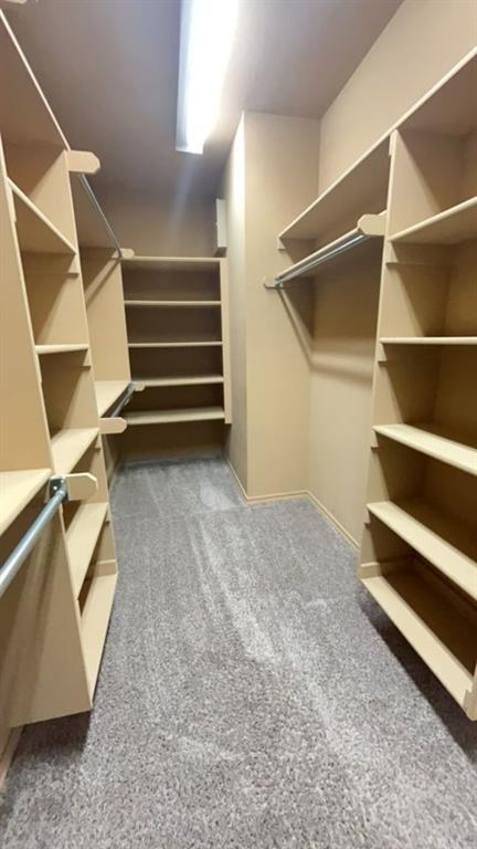 Building Photo - 2217 Pine View Terrace