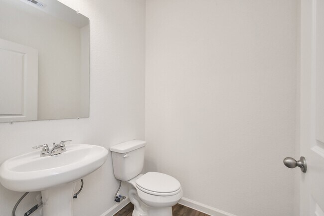Building Photo - 5902 Bright Keel Dr