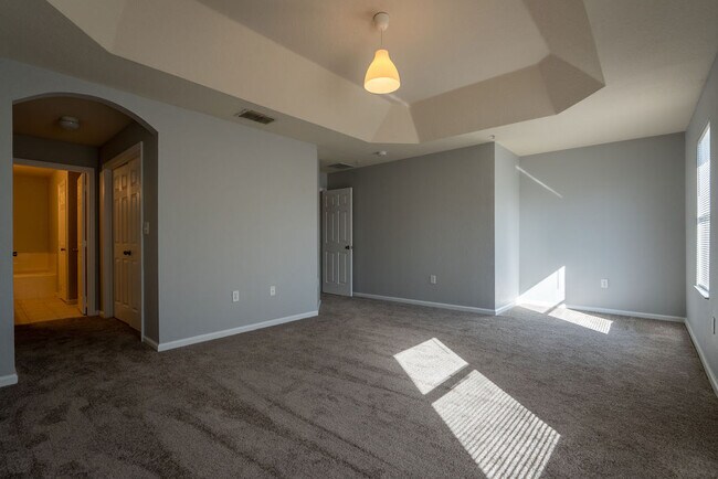 Building Photo - 3212 Holderness Dr