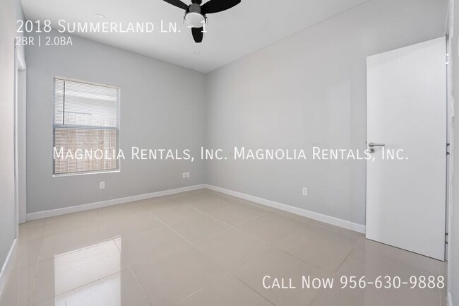 Building Photo - Edinburg Apartment - 3 bedroom & 2 bath - ...