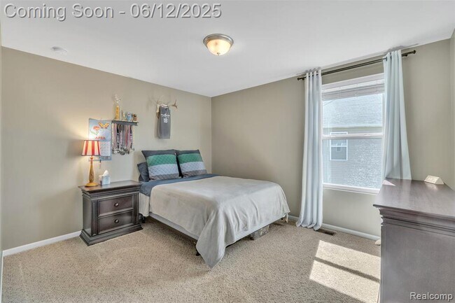 Building Photo - 15745 Diamante Dr