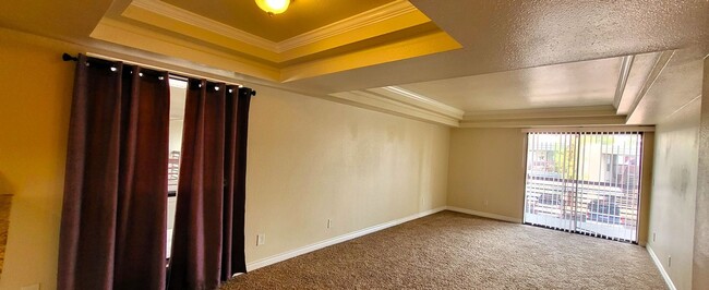 Building Photo - VERY NICE & AFFORDABLE 2 BED / 2 BATH CONDO – W/D, PATIO, POOL!