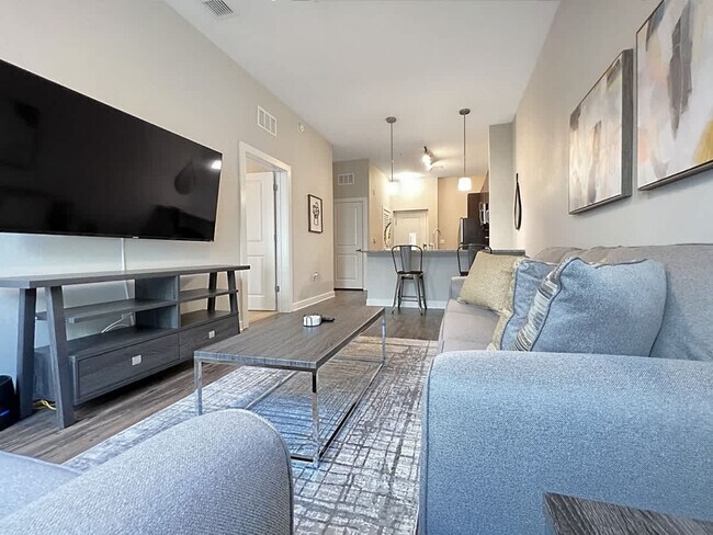 Building Photo - 124 S Morgan St