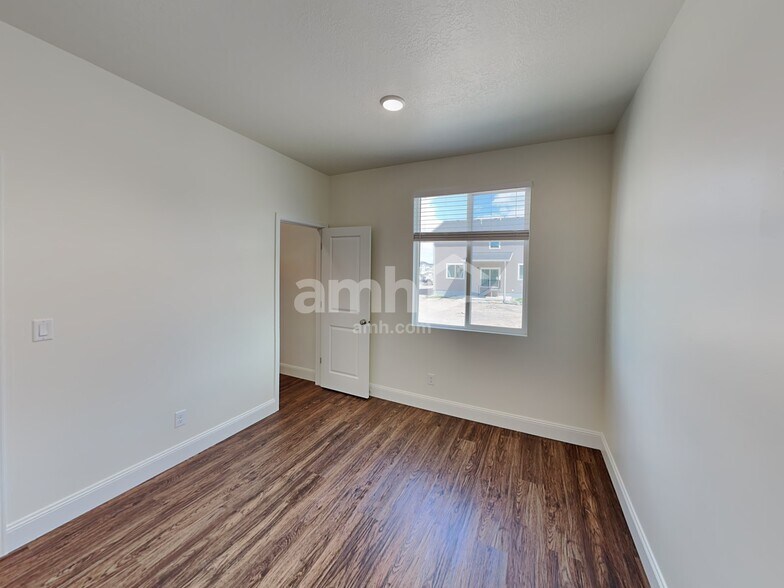 Building Photo - 2694 W 3340 S