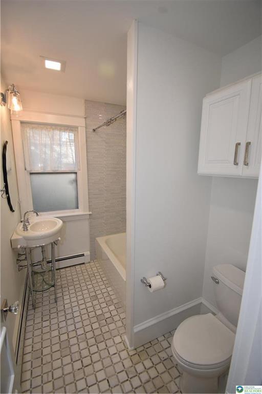 Building Photo - 100 N 4th St