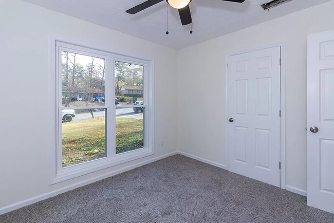 Building Photo - 6210 S Tyler Ct