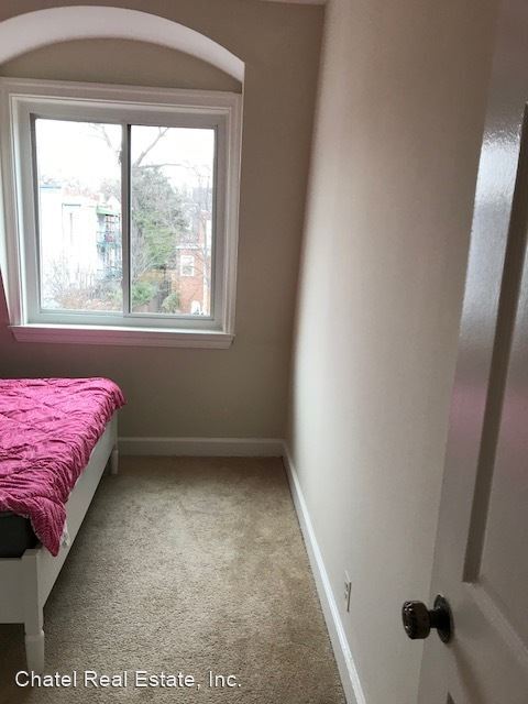 Building Photo - 3 br, 2.5 bath House - 1220 Eton Court, NW