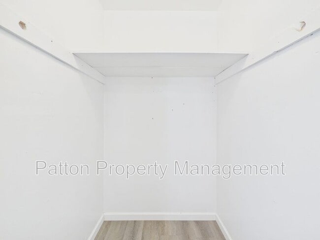 Building Photo - 3004 Westhaven Dr