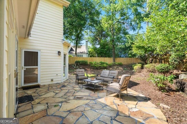 Building Photo - 1560 Oak Park Cove