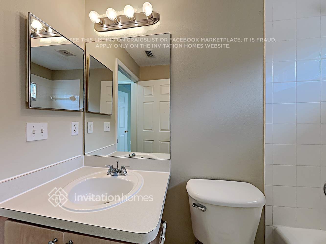 Building Photo - 11741 Brenford Crest Dr