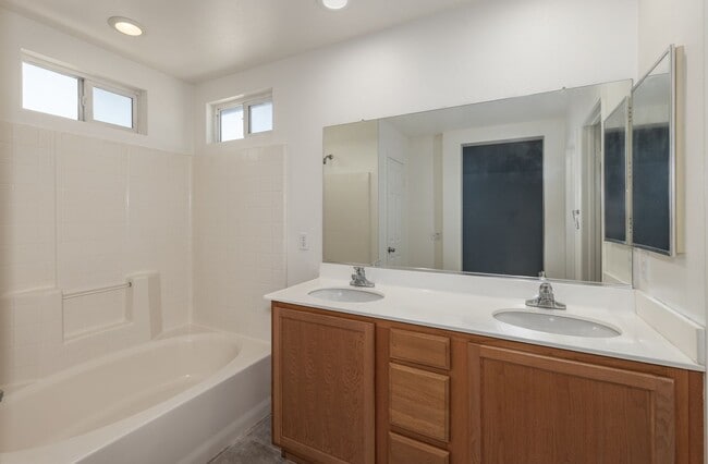 Building Photo - Two Story in Yucaipa