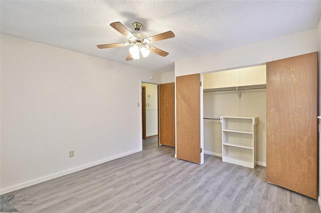 Building Photo - 3718 Brookhollow Dr