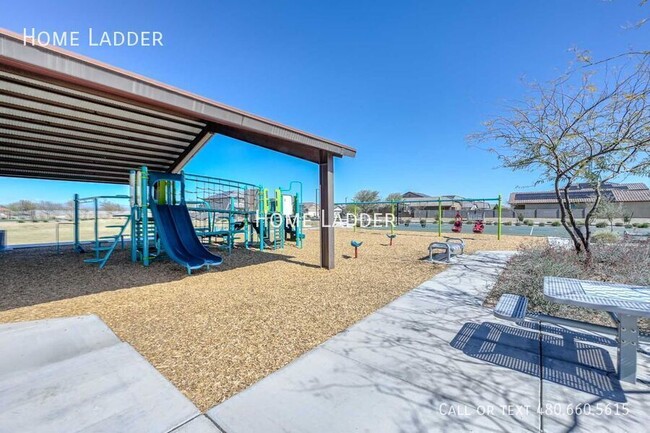 Building Photo - 17823 W Via De Luna Dr