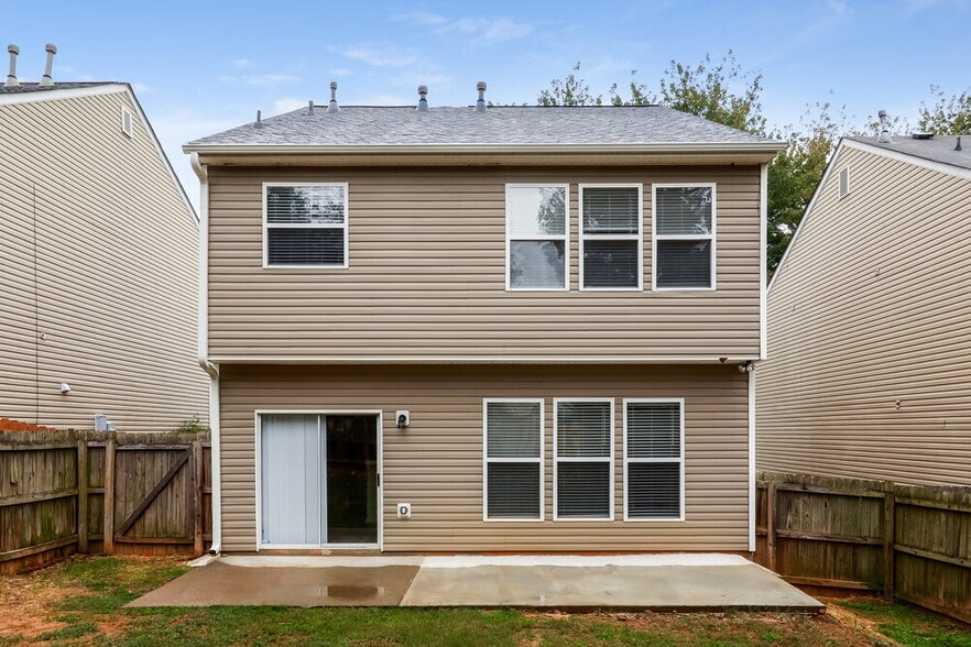 Building Photo - 565 Cool Weather Dr