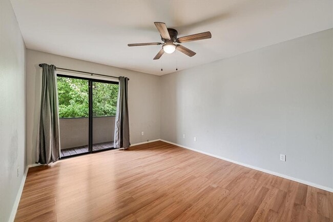 Building Photo - 6718 Silvermine Dr