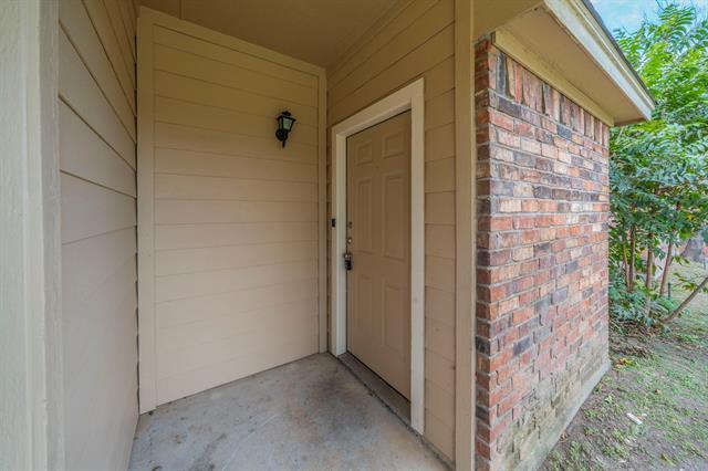 Building Photo - 122 Sunburst Ct