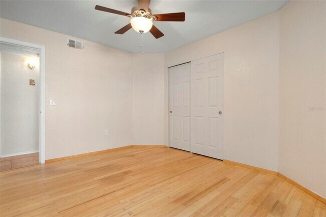 Building Photo - 850 S Tamiami Trl