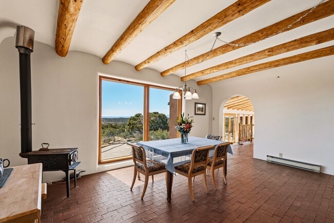Building Photo - Enchanting Country Adobe