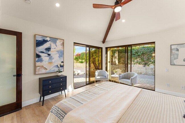 Building Photo - 44350 Michigan Ct