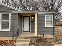 Building Photo - Charming 2-Bedroom Duplex in Wichita with ...