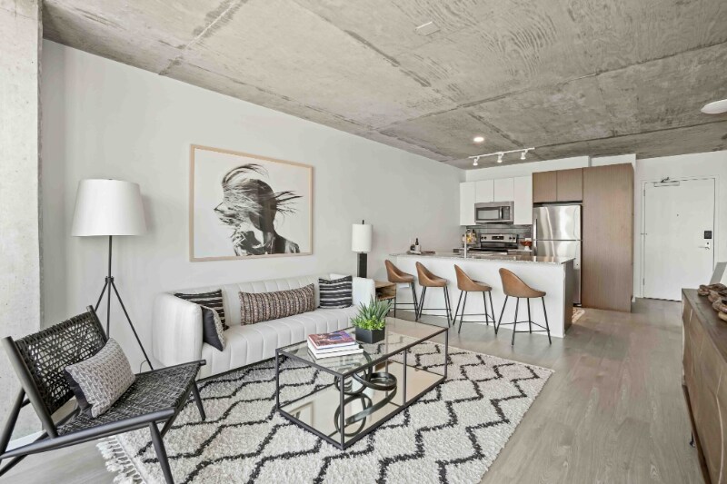 Building Photo - 2113 S Wabash Ave