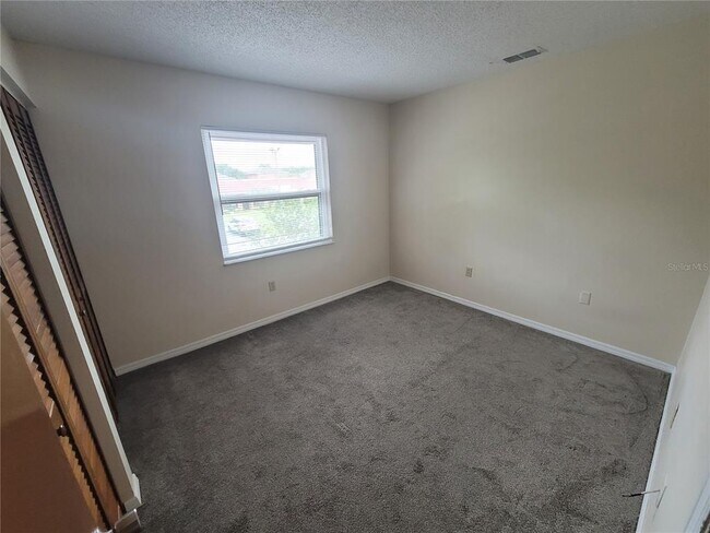 Building Photo - 456 Hunter Cir