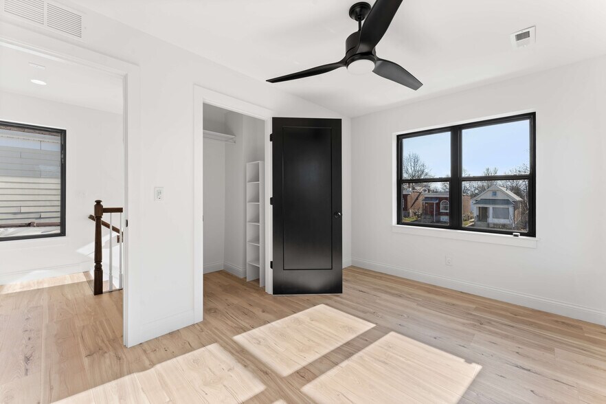 Building Photo - 6515 Nashville Ave