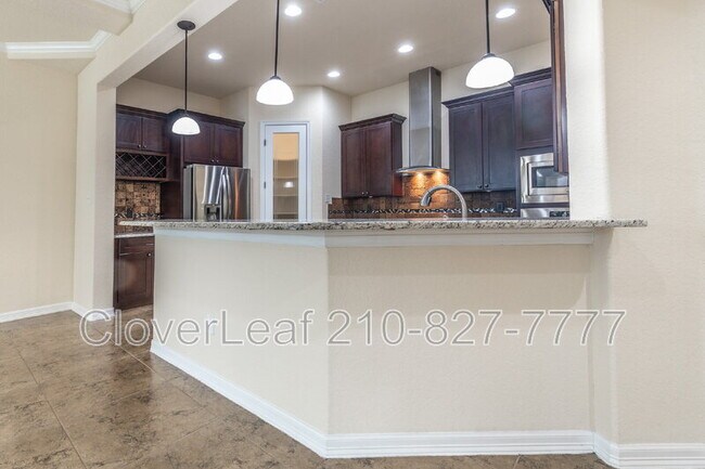 Building Photo - 6126 Lowrie