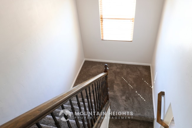 Building Photo - 10983 Sunup Way