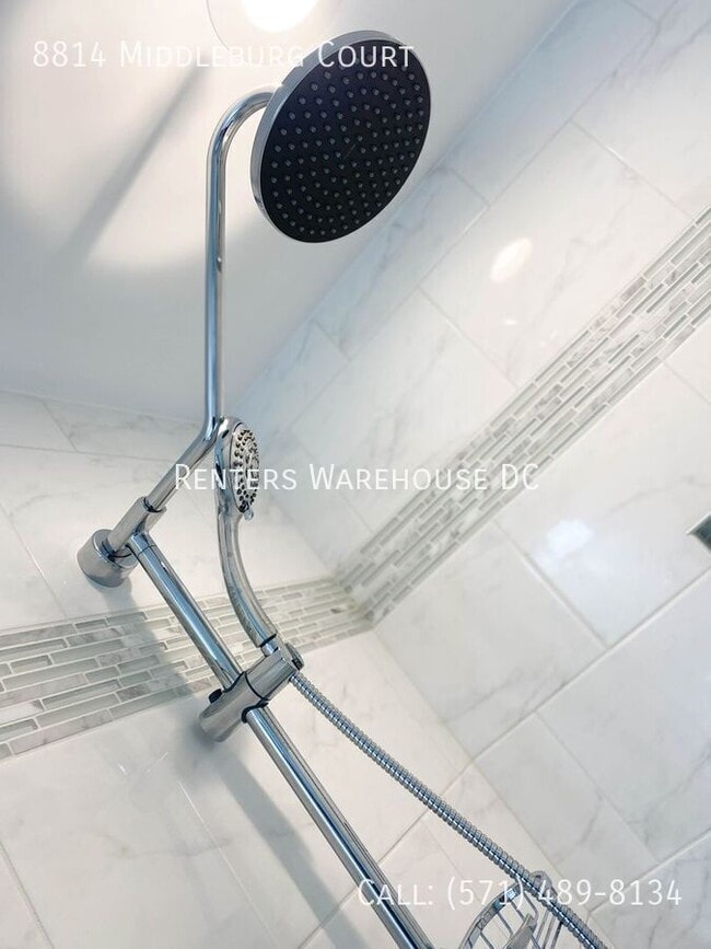 Building Photo - 8814 Middleburg Ct