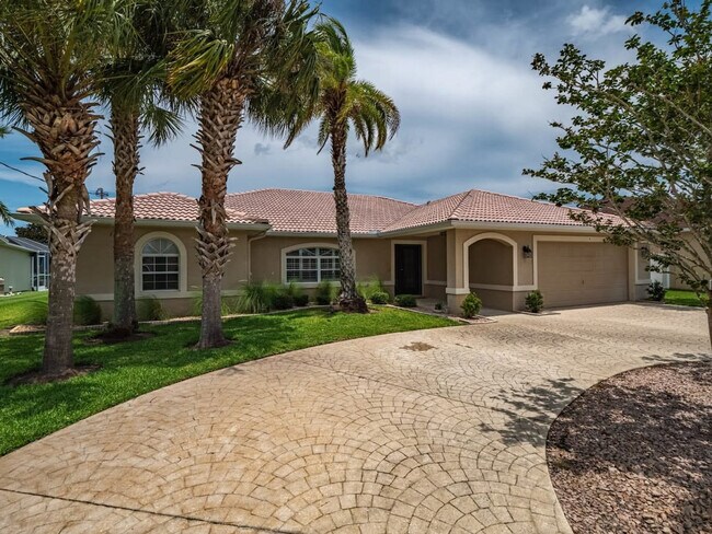 Building Photo - 6 Clinton Ct N