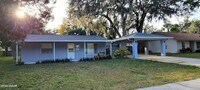 Building Photo - 340 Tropical Ln