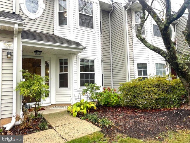 Building Photo - 1503 Liberty Ct