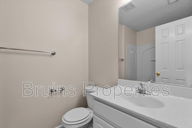 Building Photo - 6117 Hedgecock Cir
