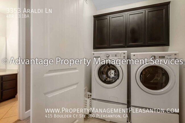Building Photo - 3353 Araldi Ln