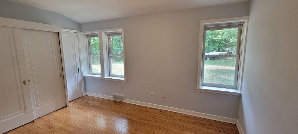 Building Photo - 19101 Delton Ave