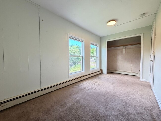 Building Photo - 3 Bedroom Walking Distance from UMD - AVAILABLE AUGUST!