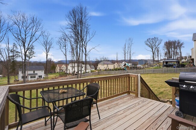 Building Photo - 108 Joyce Wy