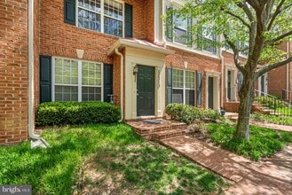 Building Photo - 11213 Edson Park Pl