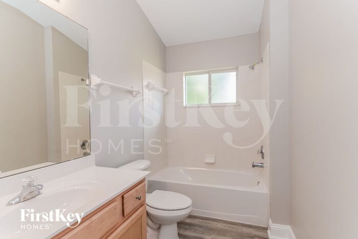 Building Photo - 14574 Christen Dr