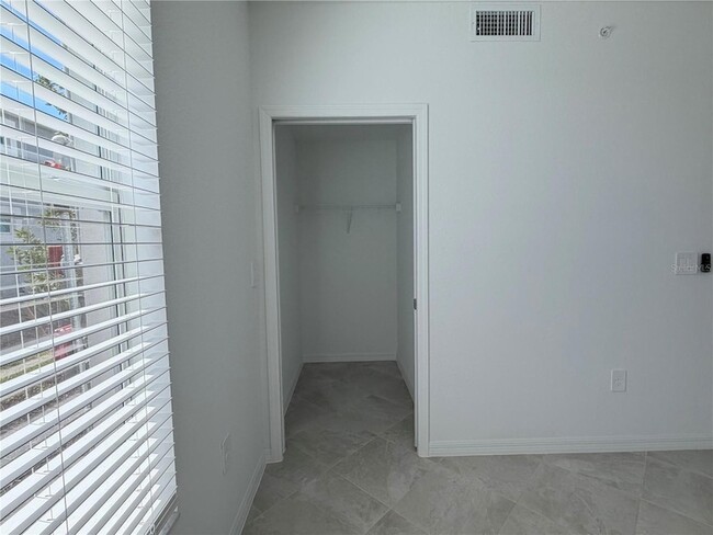 Building Photo - 19015 Scallop Lp