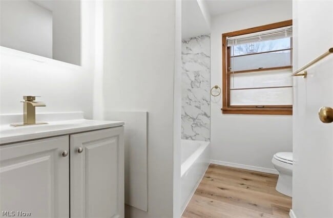 Building Photo - 4422 E 141st St