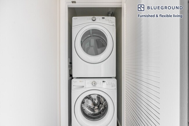 Building Photo - 301 M St SW