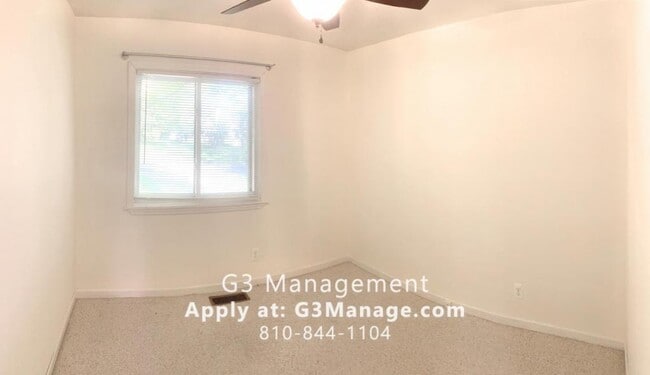 Building Photo - 5052 Walsh Dr