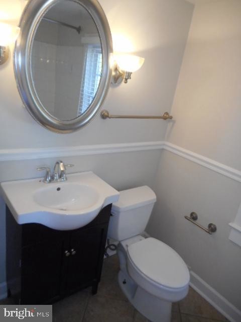 Building Photo - 815 Bright St