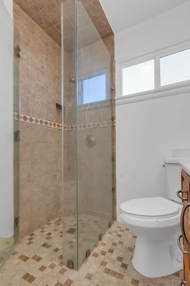 Building Photo - 1300 W 83rd Pl