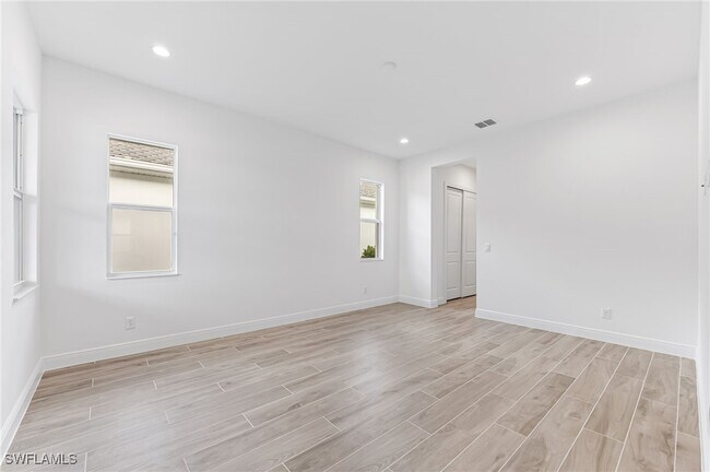 Building Photo - 8786 St Lucia Dr