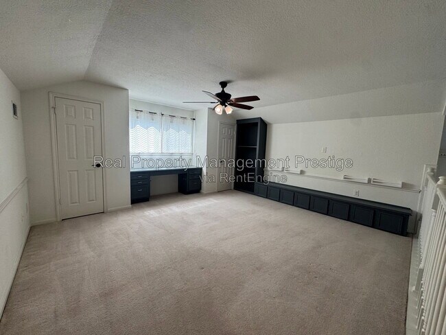 Building Photo - 15907 Spring Forest Dr