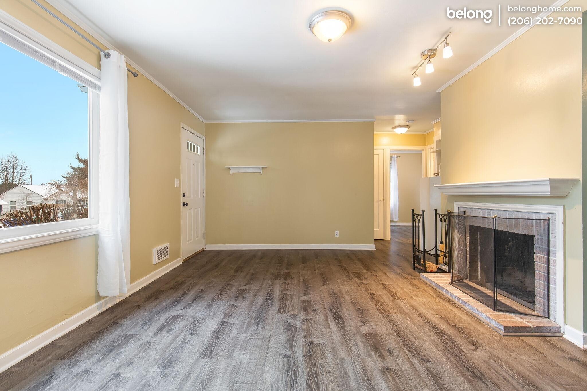 Building Photo - 9807 32nd Ave SW