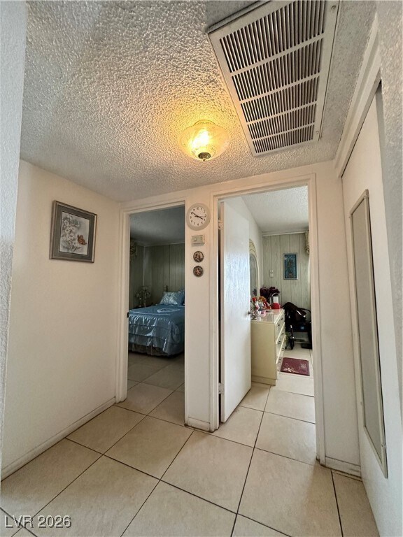 Building Photo - 2300 Pardee Pl